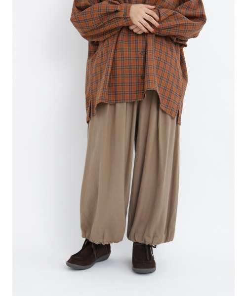 Samansa Mos2(サマンサ モスモス)の「やわらか両面起毛バルーンパンツ(その他パンツ・レディース・ベージュ/ネイビー/キナリ・フリ-)」の3枚目の写真