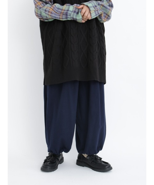 Samansa Mos2(サマンサ モスモス)の「やわらか両面起毛バルーンパンツ(その他パンツ・レディース・ベージュ/ネイビー/キナリ・フリ-)」の1枚目の写真