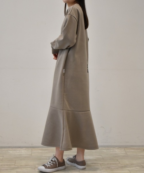 FILA（フィラ）の「＜ＦＩＬＡ/フィラ＞裾フレアーワンピース（ワンピース・レディース・ブラック/モカ・M/L/LL）」の18枚目の写真