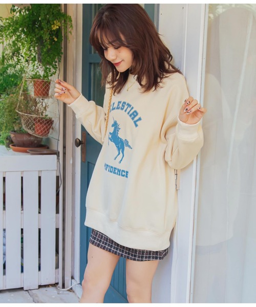 CHILLE（チル）の「ユニコーンプリント裏起毛スウェットプルオーバー（スウェット・レディース・アイボリー/ミント/ラベンダー・FREE）」の5枚目の写真