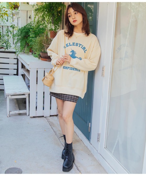 CHILLE（チル）の「ユニコーンプリント裏起毛スウェットプルオーバー（スウェット・レディース・アイボリー/ミント/ラベンダー・FREE）」の6枚目の写真