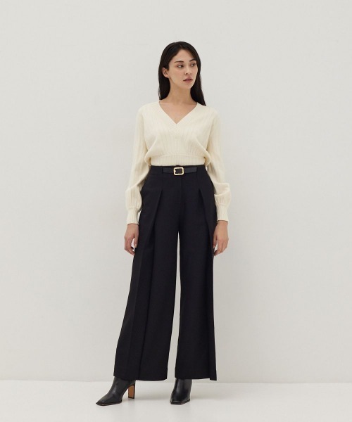 Love,Bonito(ラブボニート)の「ニナ ベルテッド プリーツ キュロット(その他パンツ・レディース・ベージュ/ブラック・MEDIUM/X-SMALL/SMALL/LARGE)」の22枚目の写真