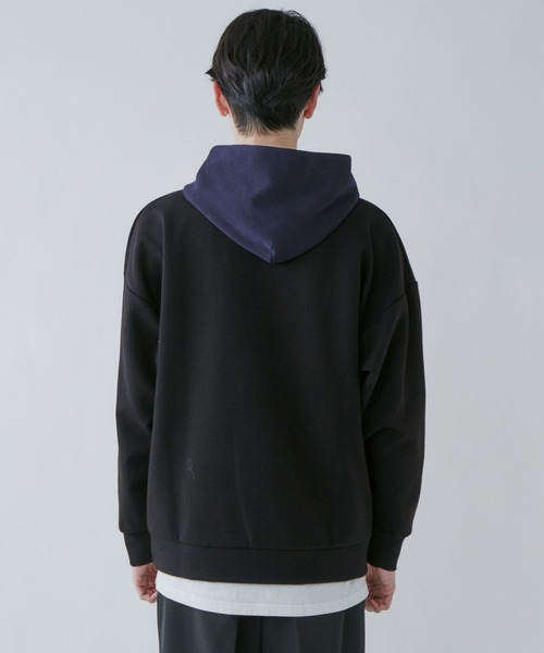 LUCY(ルーシー)の「LUCY/AIRFUNCTION ワンポイント刺繍プルパーカー(パーカー・メンズ・ブラック/ベージュ/ホワイト・MEDIUM/LARGE)」の18枚目の写真