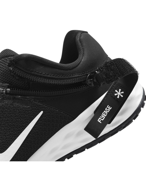 NIKE(ナイキ)の「ナイキ レボリューション 6 フライイーズ キッズ イージー オン/オフ シューズ / Nike Revolution 6 FlyEase Little Kids' Easy On/Off Shoes(スニーカー・キッズ・ブラック・21/22/17/18/19/20/18.5/16.5/17.5/19.5/20.5/21.5)」の9枚目の写真