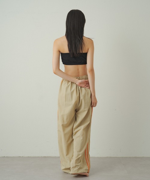 earthy(アーシー)の「earthy_ナイロンラインパンツ(その他パンツ・レディース・ベージュ/ブラック・S/M)」の12枚目の写真