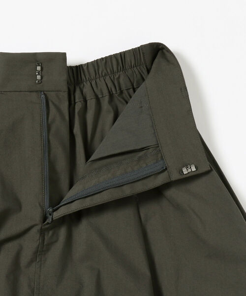 B:MING by BEAMS（ビーミングバイビームス）の「B:MING by BEAMS / タイプライター タックスカート（スカート・レディース・スミクロ/ブルー系/ベージュ・SMALL/MEDIUM）」の15枚目の写真