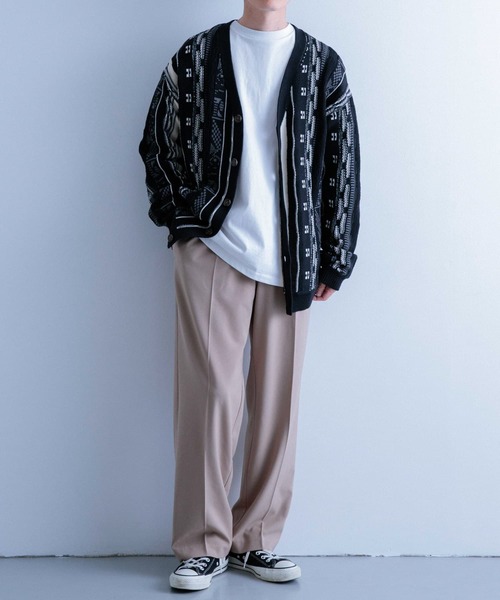 ITEMS URBANRESEARCH（アイテムズ アーバンリサーチ）の「マルチジャカード ニットカーディガン（カーディガン/ボレロ・メンズ・グリーン/ネイビー/ブラック・MEDIUM/LARGE）」の14枚目の写真