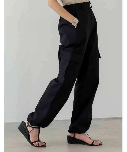 Re:EDIT（リエディ）の「[低身長/高身長サイズ有]コットンツイルカーゴジョガーパンツ（カーゴパンツ・レディース・カーキ/ベージュ/ブラック/アイボリー・TALL/SHORT/LARGE/MEDIUM）」の5枚目の写真