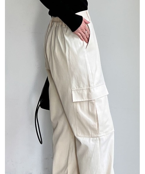 Re:EDIT（リエディ）の「[低身長/高身長サイズ有]コットンツイルカーゴジョガーパンツ（カーゴパンツ・レディース・カーキ/ベージュ/ブラック/アイボリー・TALL/SHORT/LARGE/MEDIUM）」の22枚目の写真