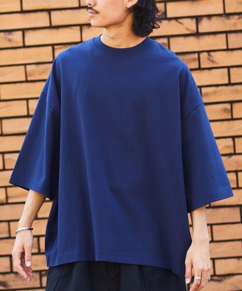 FREAK'S STORE（フリークスストア）の「【限定展開】CHOW DOWN/チャウダウン ビッグシルエット ワンポイント刺繍 クルーネックTシャツ/ワイドシルエット（Tシャツ/カットソー・メンズ・ホワイト/ブラック/アッシュグレー/グレイッシュベージュ/ダークグリーン/ネイビー・SMALL/MEDIUM/LARGE）」の10枚目の写真