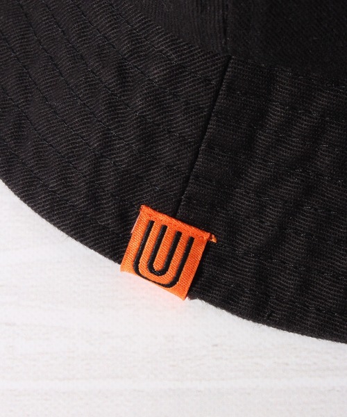UNIVERSAL OVERALL（ユニバーサルオーバーオール）の「【UNIVERSAL OVERALL/ユニバーサルオーバーオール】UQロゴ刺繍T/Cツイルバケットハット（ハット・メンズ・ブラック/チャコール/ホワイト/ブラウン/グリーン/グレー/グリーン系1・FREE）」の12枚目の写真
