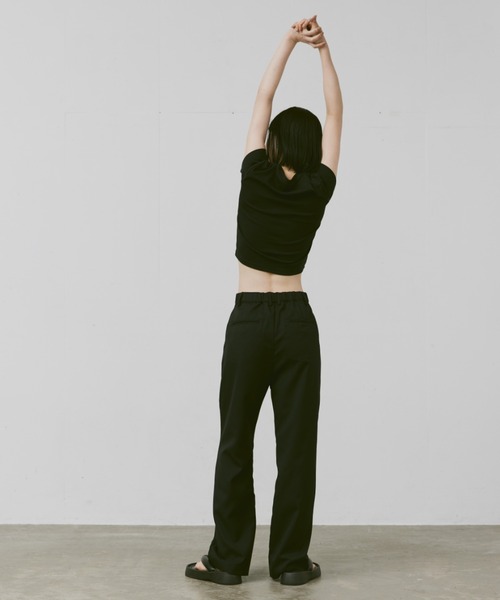 FEKETE（フェケテ）の「HIGH-WAISTED SUMMER WIDE TROUSERS / ハイウエストサマーワイドスラックス（スラックス・メンズ・オレンジ/ブラック/グレー・SMALL/MEDIUM/LARGE）」の11枚目の写真