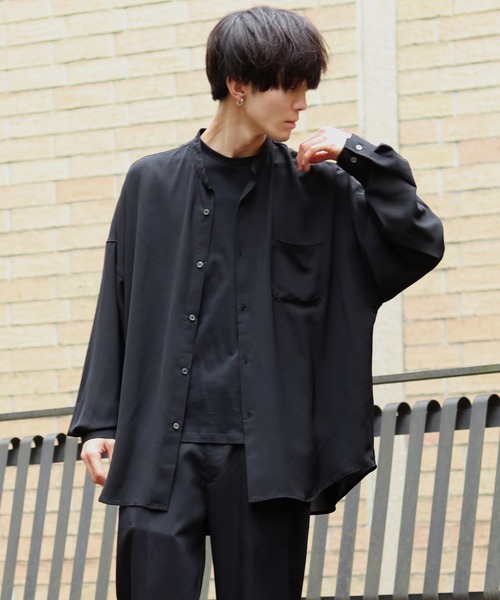 SITRY(シトリー)の「Oversize Drop shoulder Drape Band Collar shirt/オーバーサイズ ドロップショルダー ドレープ バンドカラーシャツ(シャツ/ブラウス・メンズ・ホワイト/ブルーグレー/ブラック/ダークグリーン・L/LL/M)」の19枚目の写真