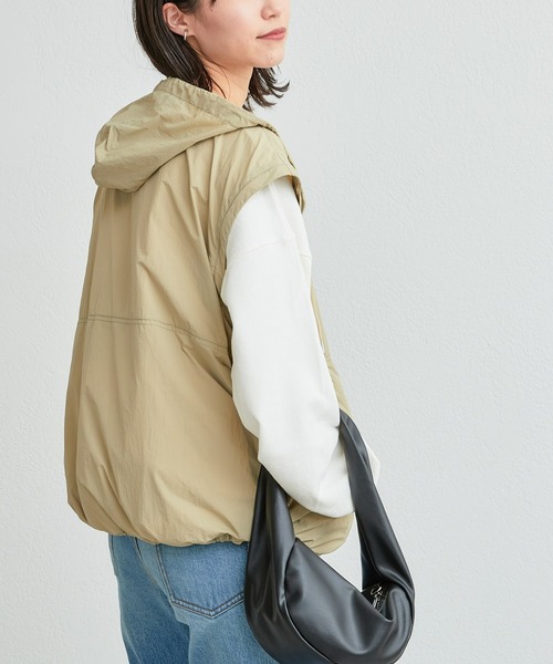 CIAOPANIC TYPY（チャオパニックティピー）の「マルチウェイナイロンオーバーサイズアノラック（ナイロンジャケット・レディース・ネイビー/ベージュ/ホワイト・ONE SIZE）」の15枚目の写真
