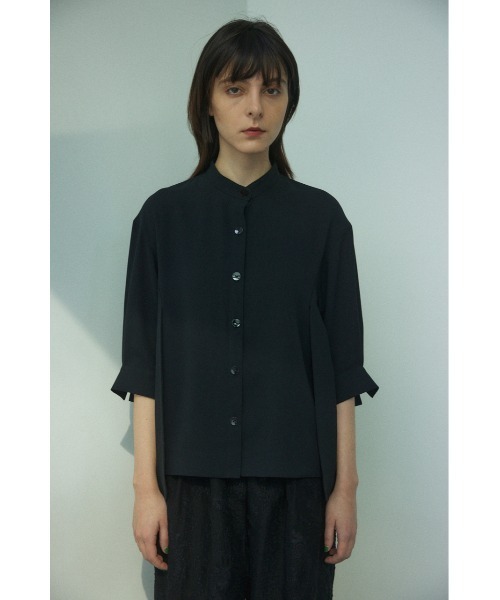 完売BLACK BY MOUSSYブラックバイマウジーシアースタンドカラーシャツ BLACK BY MOUSSY（ブラックバイマウジー）の「stand collar shirt