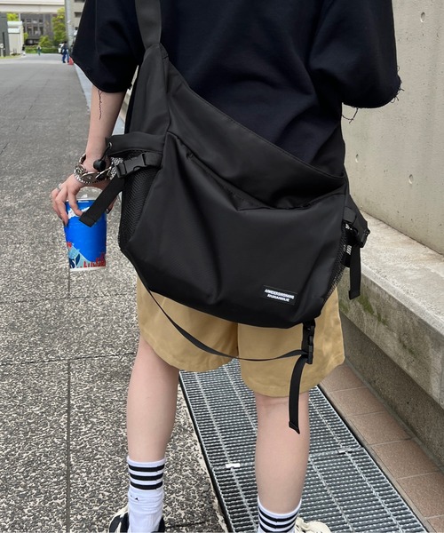 sedacle（セダクル）の「ナイロンメッセンジャーバッグ（ショルダー