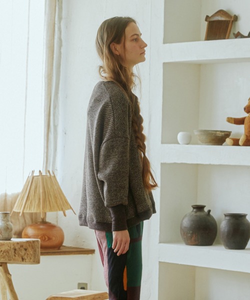 bedsidedrama（ベットサイドドラマ）の「bedsidedrama/ベッドサイドドラマ/Home Sweater Pullover(A)（ニット/セーター・レディース・ブラウン/ブラック・1/2）」の3枚目の写真