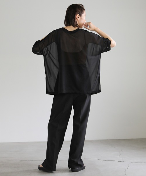 select MOCA（セレクトモカ）の「トリコットシアールーズハーフスリーブトップス（Tシャツ/カットソー・レディース・ホワイト/ブラック/グレイッシュベージュ/グレイッシュブルー/ライトグリーン・FREE）」の22枚目の写真