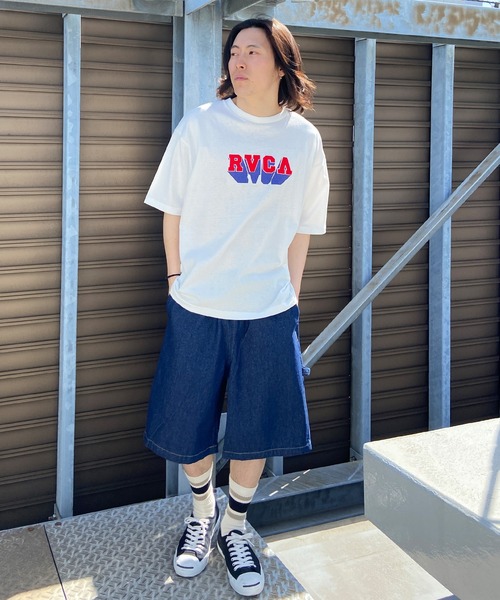 RVCA(ルーカ)の「RVCA/ルーカ ブランドロゴ オーバーサイズ 半袖Tシャツ/クルーネックTシャツ BD041-273(Tシャツ/カットソー・メンズ・ホワイト×レッド/バーガンディー/ブラック×ブラック・XL/L/M)」の9枚目の写真
