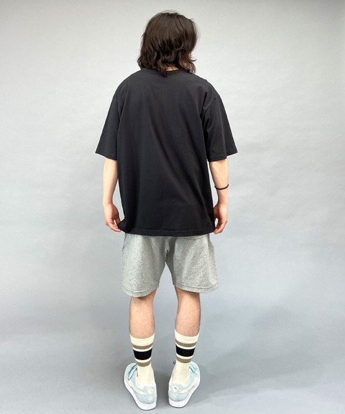 RVCA(ルーカ)の「RVCA/ルーカ ブランドロゴ オーバーサイズ 半袖Tシャツ/クルーネックTシャツ BD041-273(Tシャツ/カットソー・メンズ・ホワイト×レッド/バーガンディー/ブラック×ブラック・XL/L/M)」の18枚目の写真