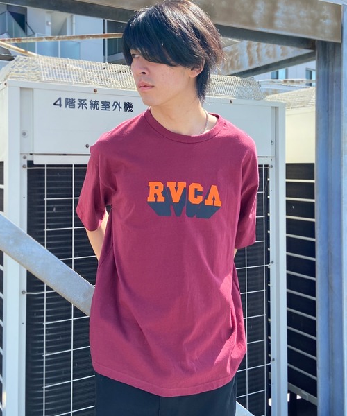 RVCA(ルーカ)の「RVCA/ルーカ ブランドロゴ オーバーサイズ 半袖Tシャツ/クルーネックTシャツ BD041-273(Tシャツ/カットソー・メンズ・ホワイト×レッド/バーガンディー/ブラック×ブラック・XL/L/M)」の16枚目の写真
