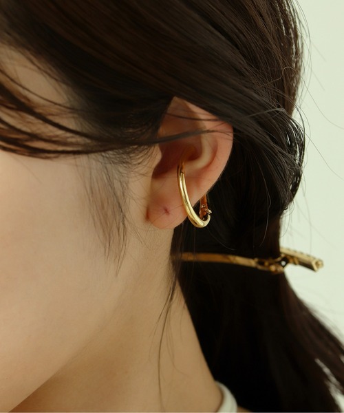 Monocoro toppi（モノコロトッピ）の「クリップ ニュアンス サークル イヤリング（イヤリング・レディース・シルバー/ゴールド・フリー）」の2枚目の写真