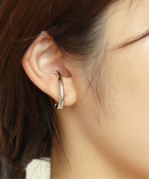 Monocoro toppi（モノコロトッピ）の「クリップ ニュアンス サークル イヤリング（イヤリング・レディース・シルバー/ゴールド・フリー）」の8枚目の写真