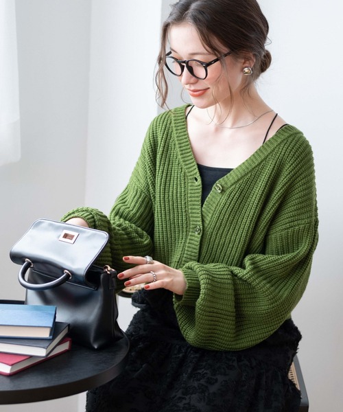 WEGO（ウィゴー）の「WEGO/Vネックカラーカーディガン（カーディガン/ボレロ・レディース・ネイビー/オレンジ/ブラック/グリーン/ワイン・FREE）」の3枚目の写真