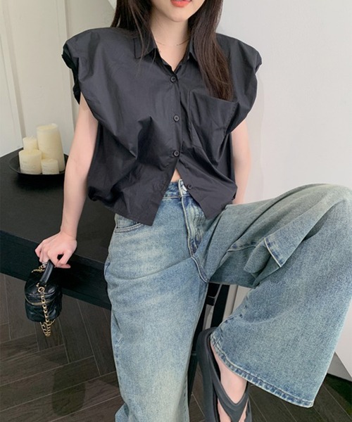 LYEON(リヨン)の「クロップドシャツ(シャツ/ブラウス・レディース・ブラック/カーキ/ホワイト・FREE)」の19枚目の写真