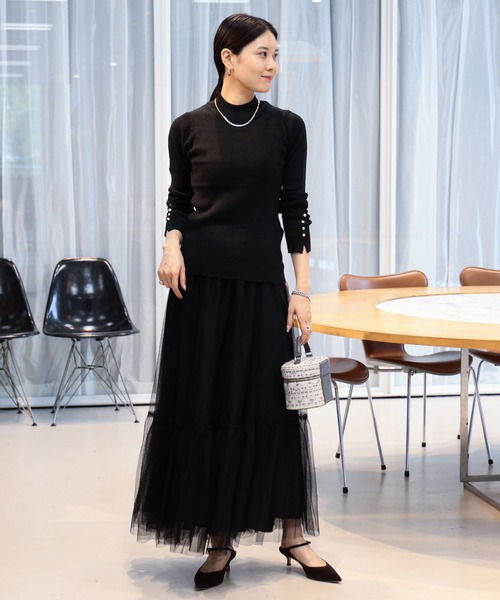 BEAMS HEART（ビームスハート）の「袖口ボタン ベーシック リブニット（ウォッシャブル）（ニット/セーター・レディース・マスタード/ブラウン/チャコールグレー/オフホワイト/ブラック・FREE）」の13枚目の写真