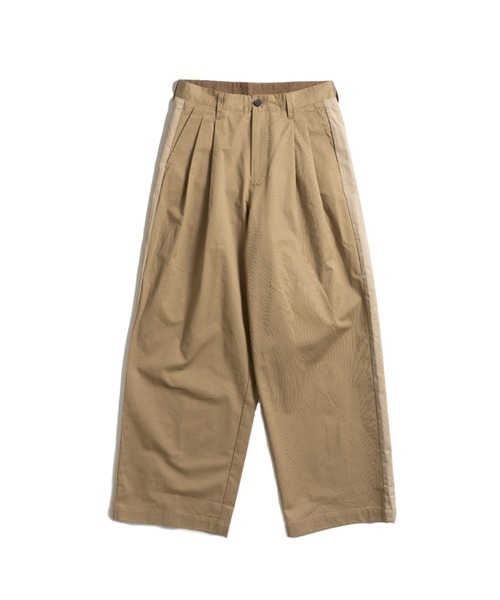 ONCILY(オンシェリー)の「SIDE LINE CHINO PANTS / サイドラインチノパンツ(チノパンツ・メンズ・ネイビー/ベージュ・LARGE/SMALL/MEDIUM)」の10枚目の写真