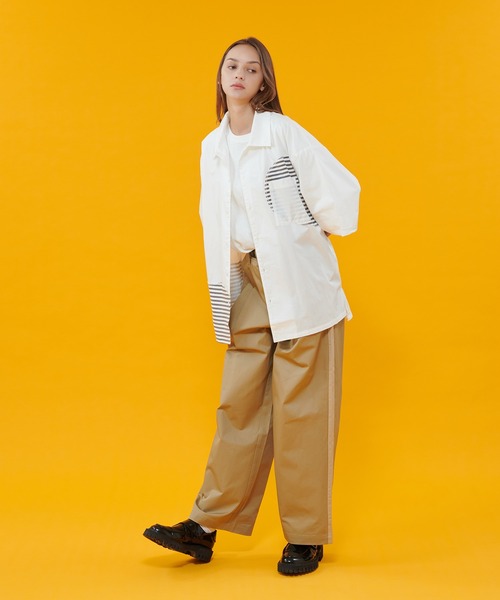 ONCILY(オンシェリー)の「SIDE LINE CHINO PANTS / サイドラインチノパンツ(チノパンツ・メンズ・ネイビー/ベージュ・LARGE/SMALL/MEDIUM)」の8枚目の写真