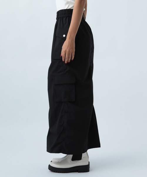 BAYFLOW（ベイフロー）の「Wポケットカーゴスカート（スカート・レディース・ブラック/カーキ/グレイッシュベージュ・SMALL/MEDIUM）」の14枚目の写真