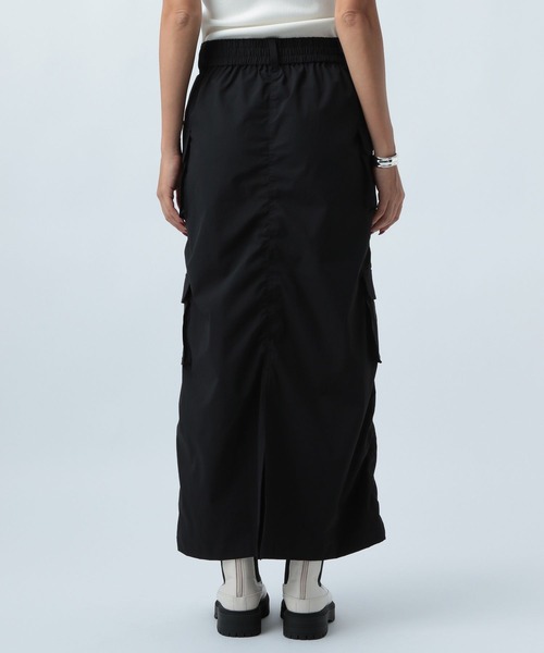 BAYFLOW（ベイフロー）の「Wポケットカーゴスカート（スカート・レディース・ブラック/カーキ/グレイッシュベージュ・SMALL/MEDIUM）」の15枚目の写真