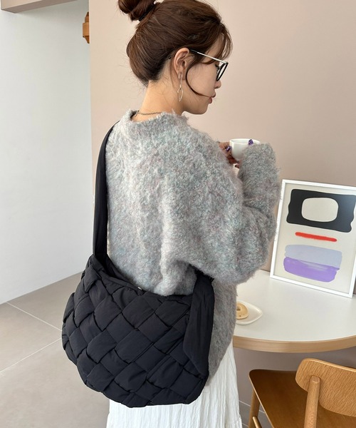 DISCOAT（ディスコート）の「ボンディングメッシュボディバッグ（ボディバッグ/ウエストポーチ・レディース・ブルー/ブラック/アイボリー/カーキ・FREE）」の10枚目の写真