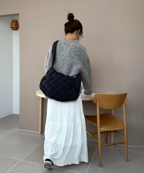 DISCOAT（ディスコート）の「ボンディングメッシュボディバッグ（ボディバッグ/ウエストポーチ・レディース・ブルー/ブラック/アイボリー/カーキ・FREE）」の14枚目の写真