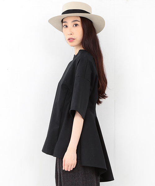 Ray BEAMS(レイビームス)の「RBS / バック ボリューム トップス(Tシャツ/カットソー・レディース・オフホワイト/ブラック・ONE SIZE)」の10枚目の写真