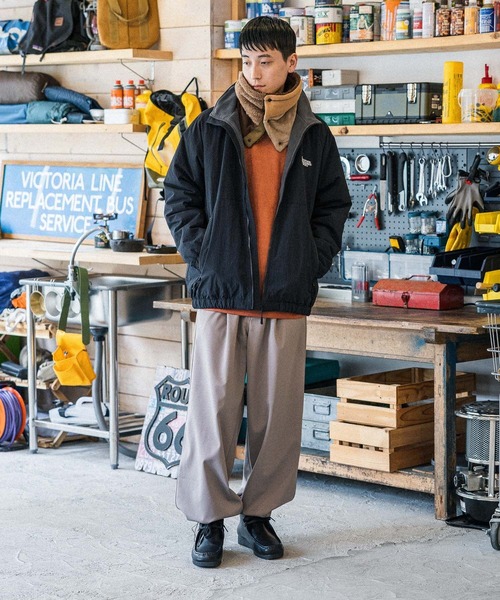 niko and（ニコアンド）の「フェイクスウェードロゴプルオーバー（T