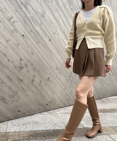 gossip!ロサンゼルス(ゴシップロサンゼルス)の「サイドプリーツ ミニ丈スカート(スカート・レディース・ブラウン/ブラック・L/S/M)」の13枚目の写真