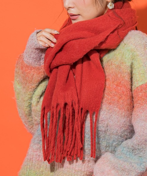 VICKY（ビッキー）の「【ギフトにもオススメ】フリンジストール（ストール/ショール・レディース・レッド/ネイビー・FREE）」の2枚目の写真