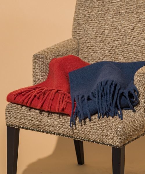 VICKY（ビッキー）の「【ギフトにもオススメ】フリンジストール（ストール/ショール・レディース・レッド/ネイビー・FREE）」の3枚目の写真