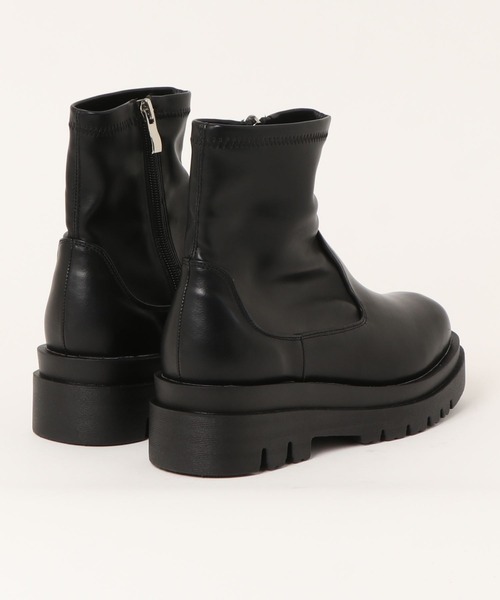 apres jour clair(アプレジュールクレア)の「【apres jour clair】ショートブーツ【ZOZOTOWN限定アイテム】(ブーツ・レディース・アイボリー/ブラック・LARGE/MEDIUM/X-LARGE/SMALL)」の6枚目の写真