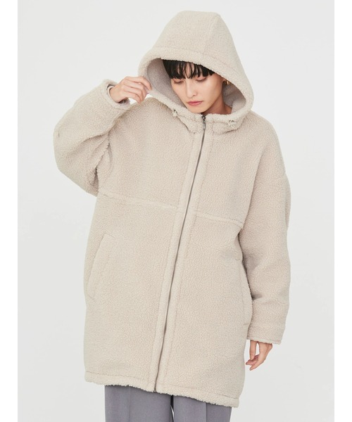 AMERICAN HOLIC（アメリカンホリック）の「フーディーボアコート