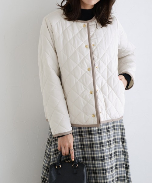 Pierrot（ピエロ）の「ショート丈キルティングコート（その他アウター・レディース・ブルー系その他/ホワイト系その他/ブラック×ブラック・M/L）」の17枚目の写真