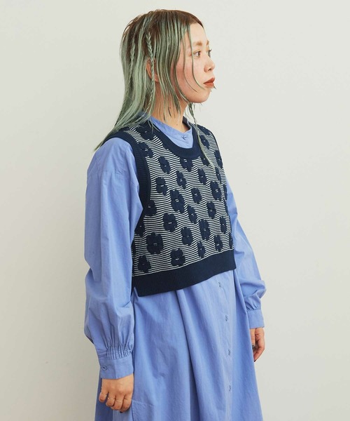 AMBIDEX（アンビデックス）の「デイジージャカード コンパクトベスト（ベスト・レディース・ネイビー/キナリ・FREE）」の19枚目の写真