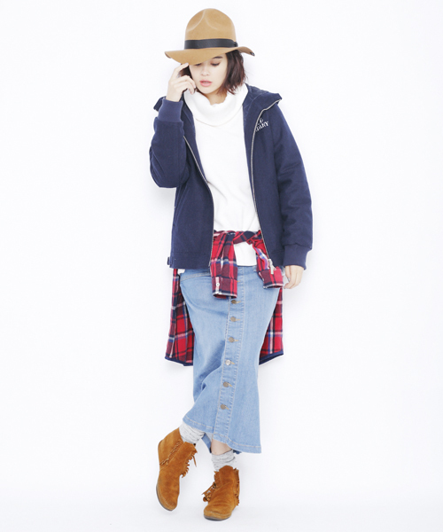 X-girl（エックスガール）の「HIGH NECK SWEAT TOP（スウェット・レディース・ホワイト/アッシュ・2/1）」の3枚目の写真