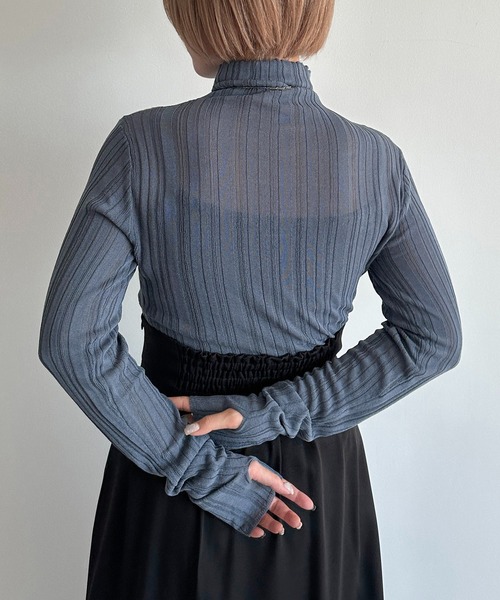 apres jour mignon（アプレジュールミニョン）の「フィンガーホール付きランダムリブシアーニット【ZOZOTOWN限定アイテム】（ニット/セーター・レディース・ライトパープル/グレー/グリーン/ブラック/ブルー・フリー/X-LARGE）」の4枚目の写真