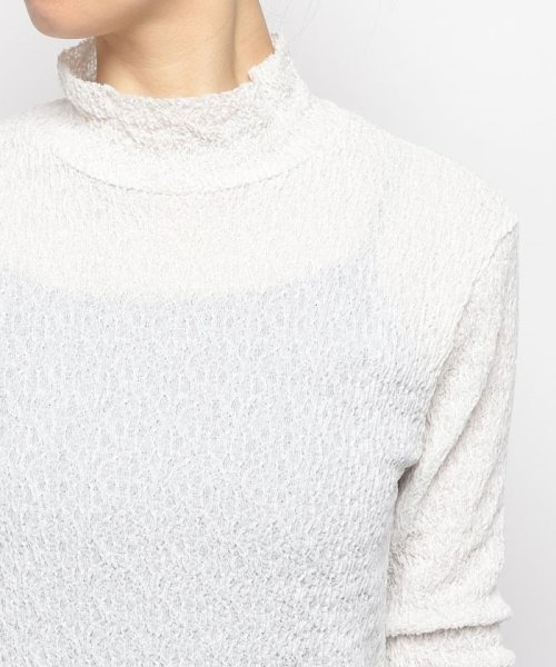 allureville（アルアバイル）の「ランダムブルーゼボトルネックプルオーバー（Tシャツ/カットソー・レディース・サックスブルー/ブラック/オフホワイト・2）」の6枚目の写真