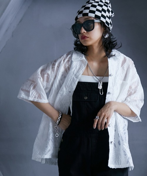 GEVS.（ジェイヴィス）の「＜大きいサイズ＞ カットジャガード半袖シャツ GEVS.（シャツ/ブラウス・レディース・ブラック/アイボリー・LL/3L/4L/5L/L）」の12枚目の写真