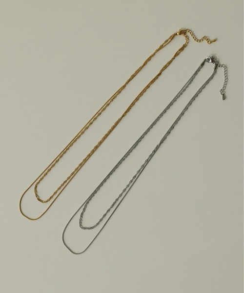 ORLEAN（オルレアン）の「金属アレルギー対応 ダブルラインスネークチェーンネックレス サージカルステンレス（ネックレス・レディース・ゴールド/シルバー・フリー）」の3枚目の写真